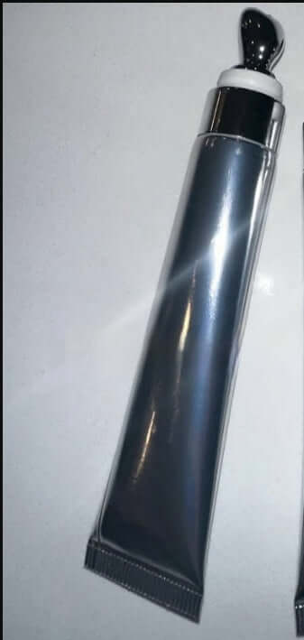 Retro Lip Oil Care For Plump Lips